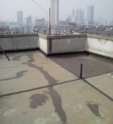沙洋漏水维修 楼顶漏水是什么原因，楼顶漏水维修方法是什么?