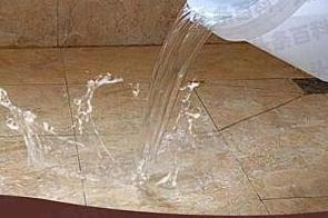 沙洋漏水维修 免砸砖防水材料该如何施工